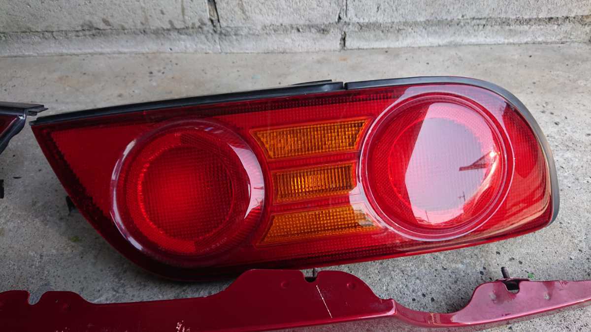 yjs7455703-nissan-180sx-s13-kouki-tail-light-set-with-carbon-garnish-rear-panel-deler-for-salg...jpg